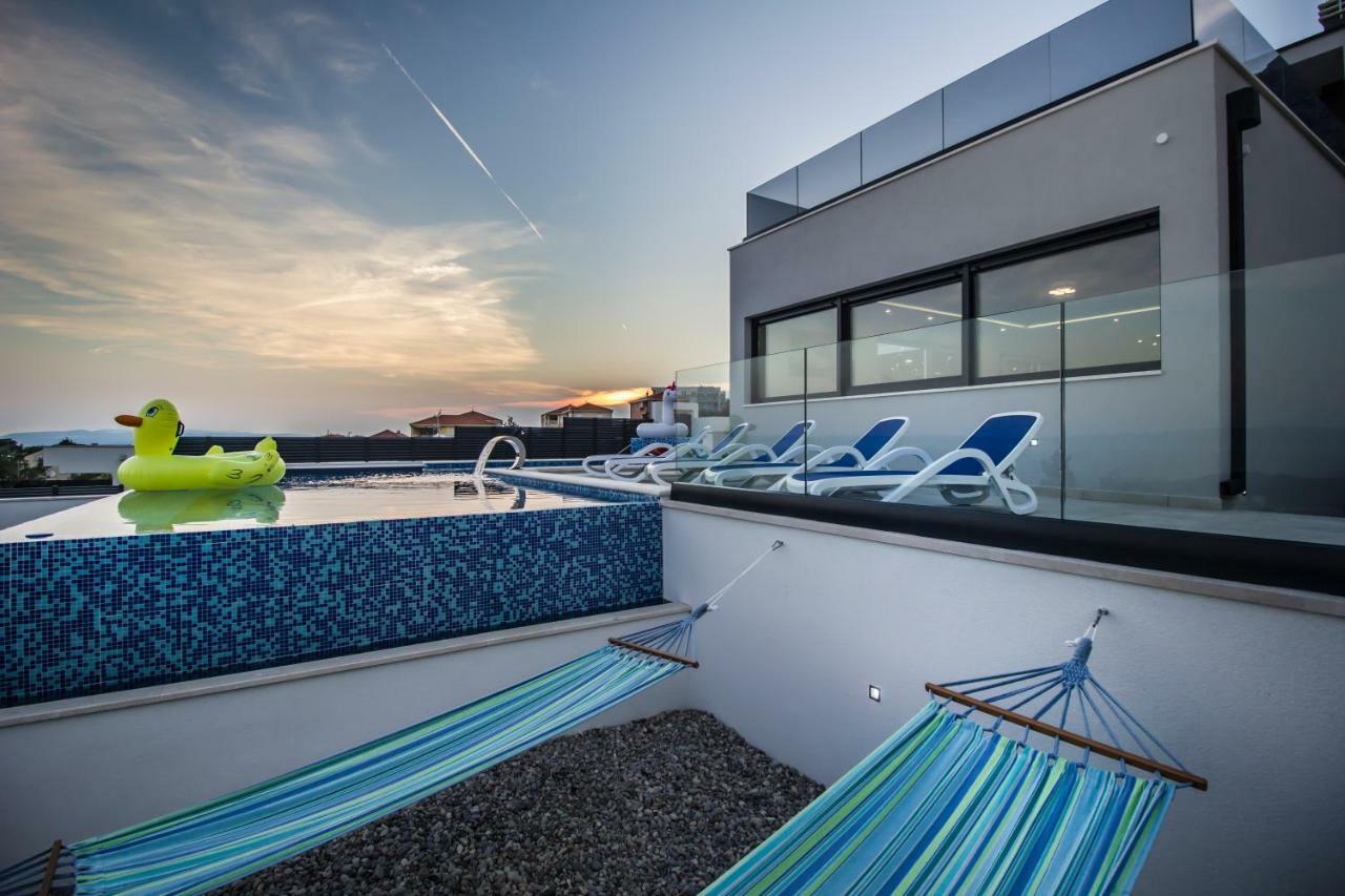 Villa Lacus Makarska Bagian luar foto
