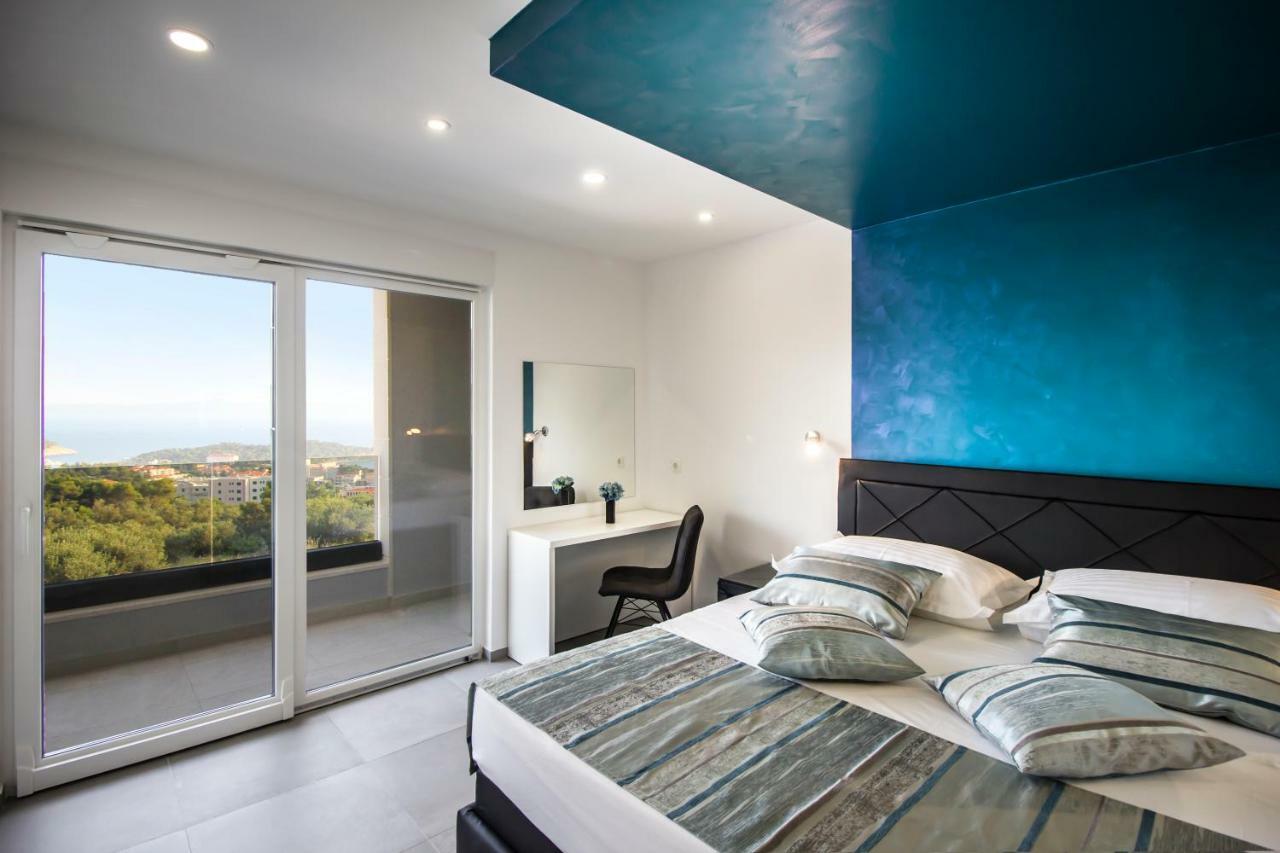 Villa Lacus Makarska Bagian luar foto