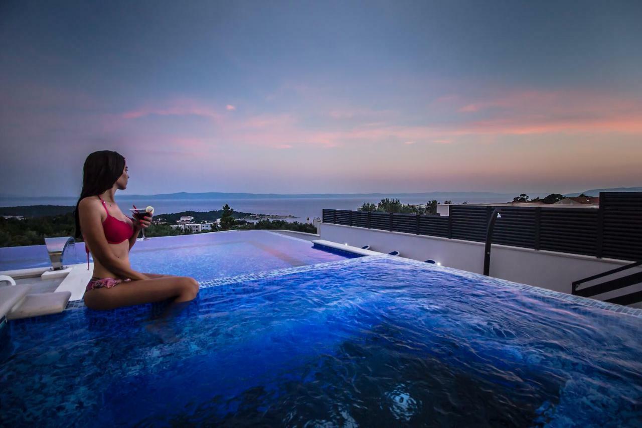 Luxury Villa High Hopes With Pool Makarska Bagian luar foto