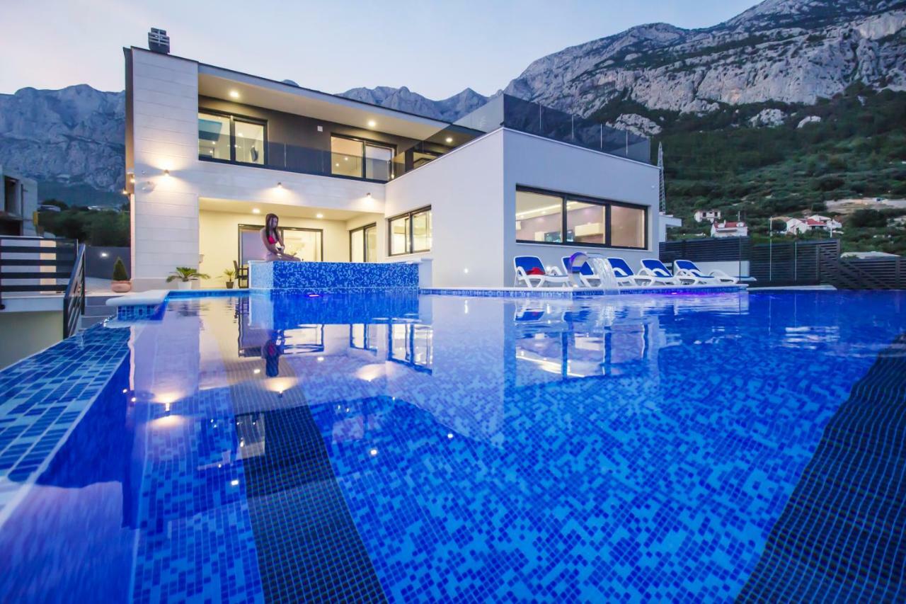 Luxury Villa High Hopes With Pool Makarska Bagian luar foto