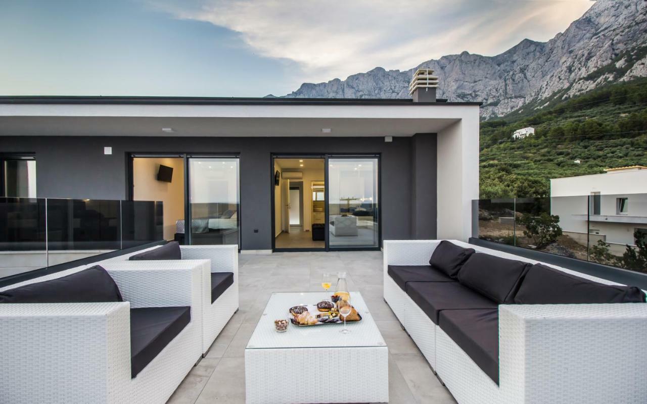 Luxury Villa High Hopes With Pool Makarska Bagian luar foto